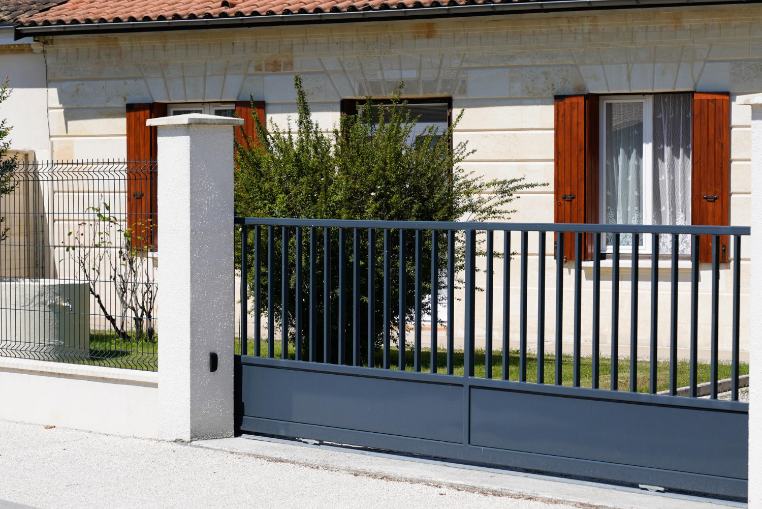 Tips When Designing Your Dream Fence