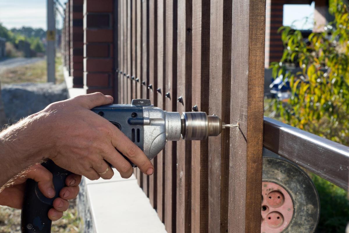 5 Benefits of Getting a Wood Fence