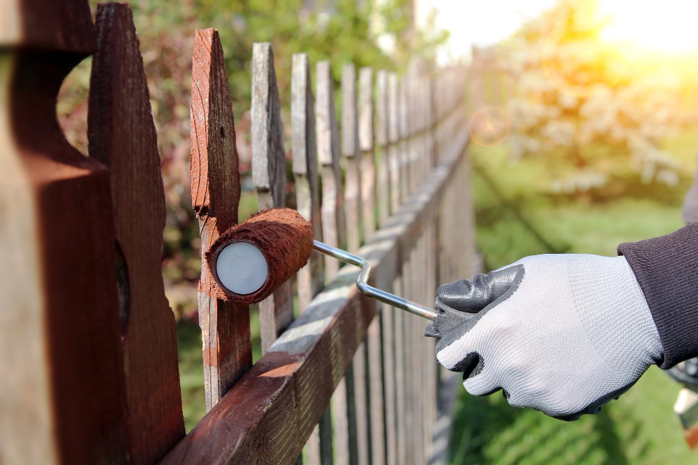 Fence Maintenance Tips to Keep Your Fencing in Great Shape