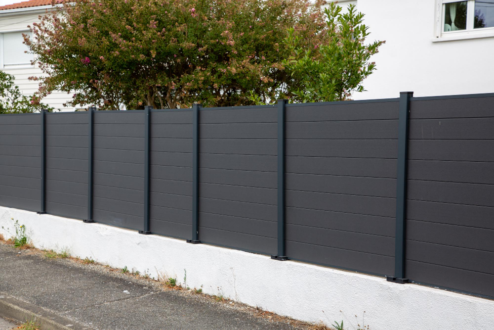 The Perfect Privacy Fence: Your Ultimate Guide to Home Security and Seclusion