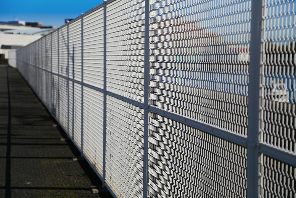 Fencing & Property Lines: What You Need to Know for Your Commercial Property