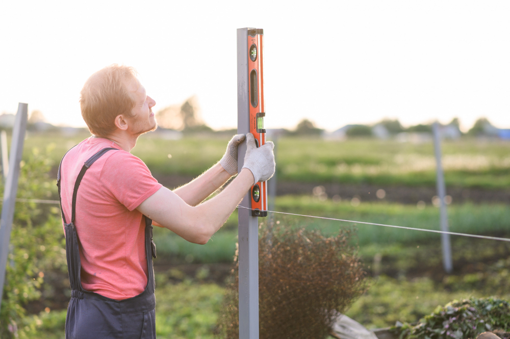 How To Measure For Your DIY Fence
