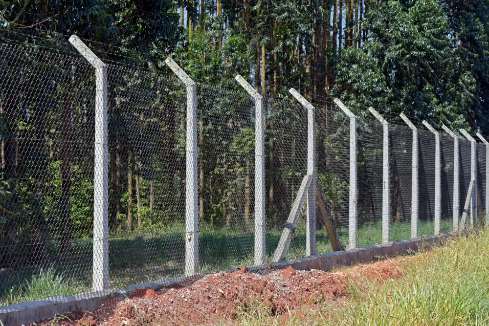 How to Choose the Best Fence Post Diameter